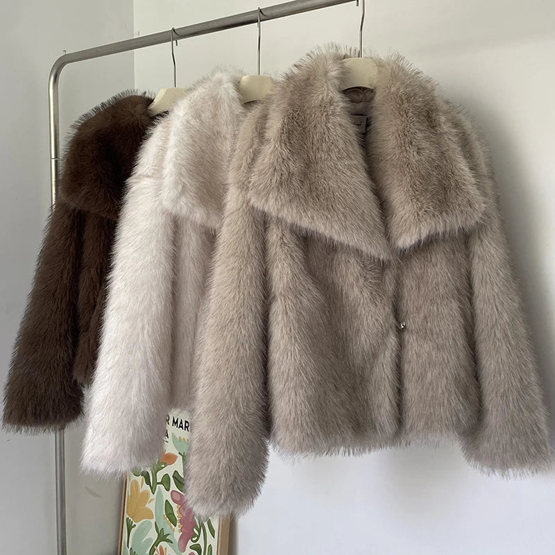 Neo Mint Luxe Faux Fur Jacket– Where Comfort Meets New Fashion!
