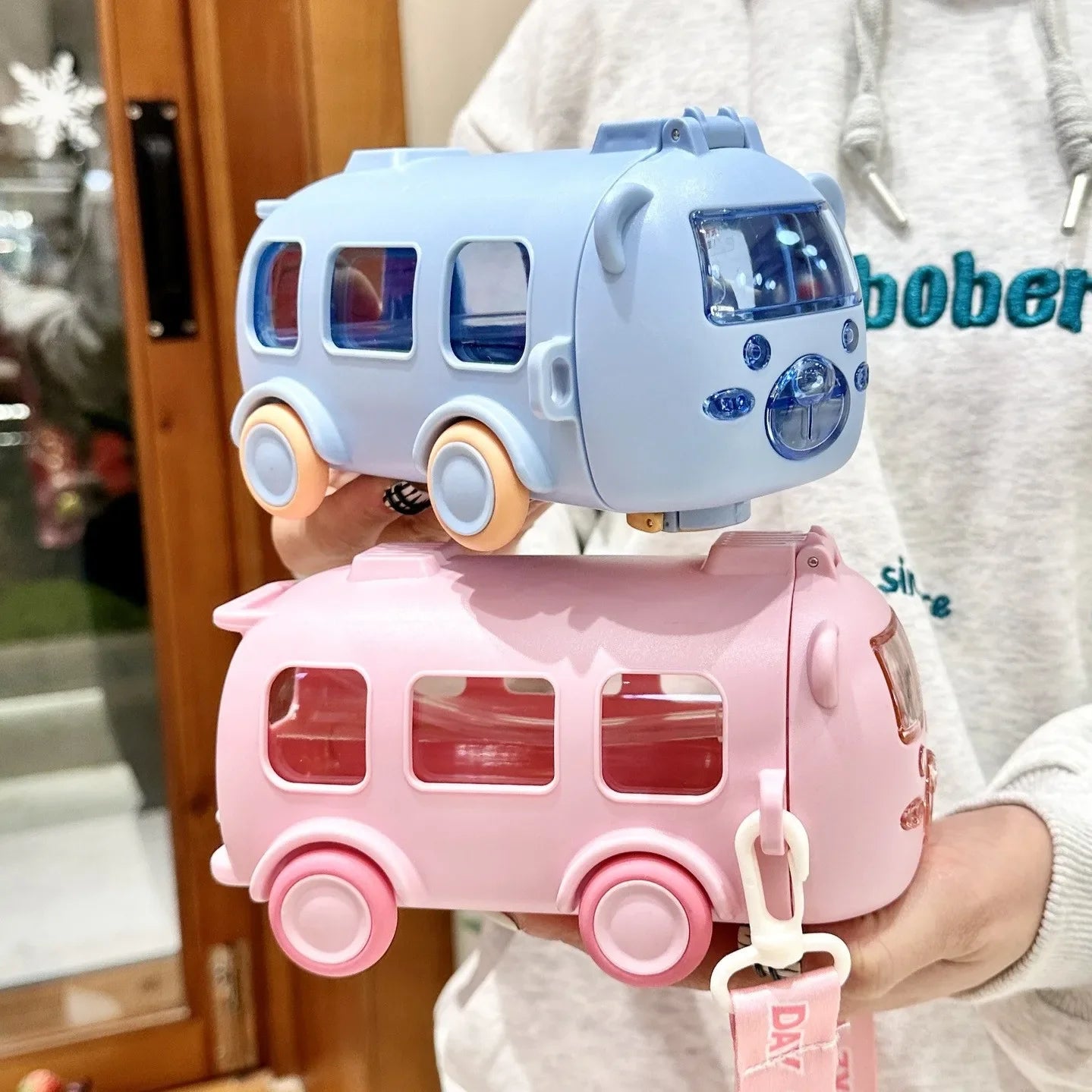 🚗 500ML Toy Car Cup with Straw – Fun, Functional & Perfect for Summer!